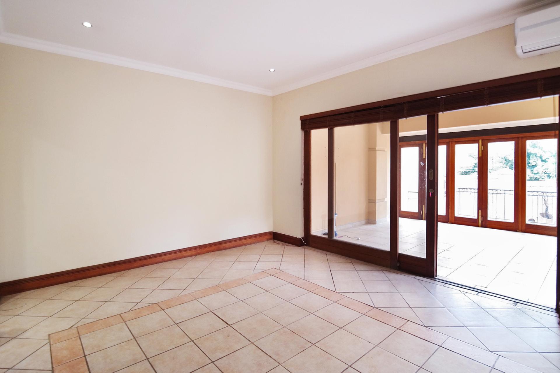 Dining Room - 15 square meters of property in Boardwalk Manor Estate