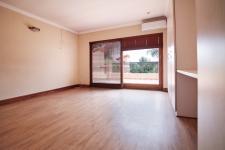 Main Bedroom - 23 square meters of property in Boardwalk Manor Estate