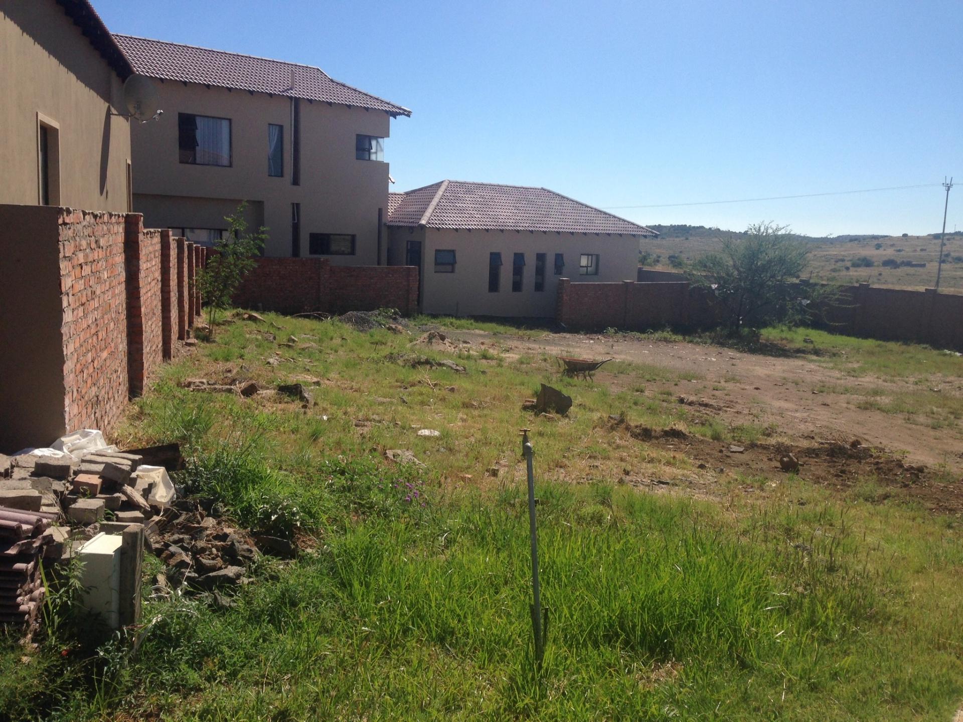Spaces - 115 square meters of property in Bloemfontein