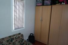 Bed Room 2 - 6 square meters of property in Mitchells Plain