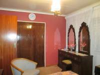 Main Bedroom - 17 square meters of property in Lenasia