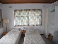 Bed Room 2 - 18 square meters of property in Hibberdene