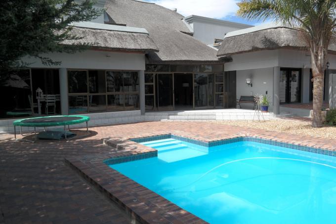 4 Bedroom House for Sale For Sale in Milnerton Ridge - Private Sale - MR123353