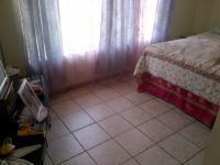 Main Bedroom - 22 square meters of property in Rensburg