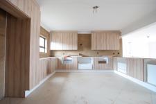 Kitchen - 32 square meters of property in The Wilds Estate