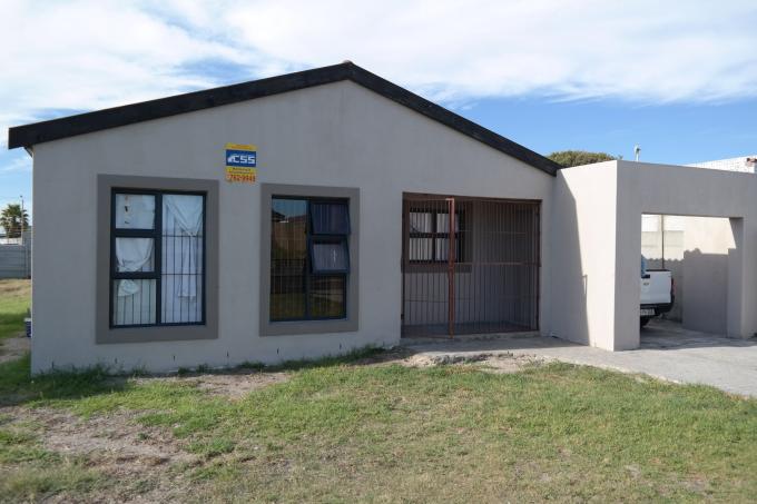 4 Bedroom House for Sale For Sale in Zeekoei Vlei - Home Sell - MR124006