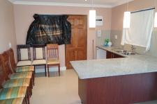 Kitchen - 18 square meters of property in Zeekoei Vlei