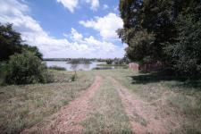 Spaces of property in Silver Lakes Golf Estate