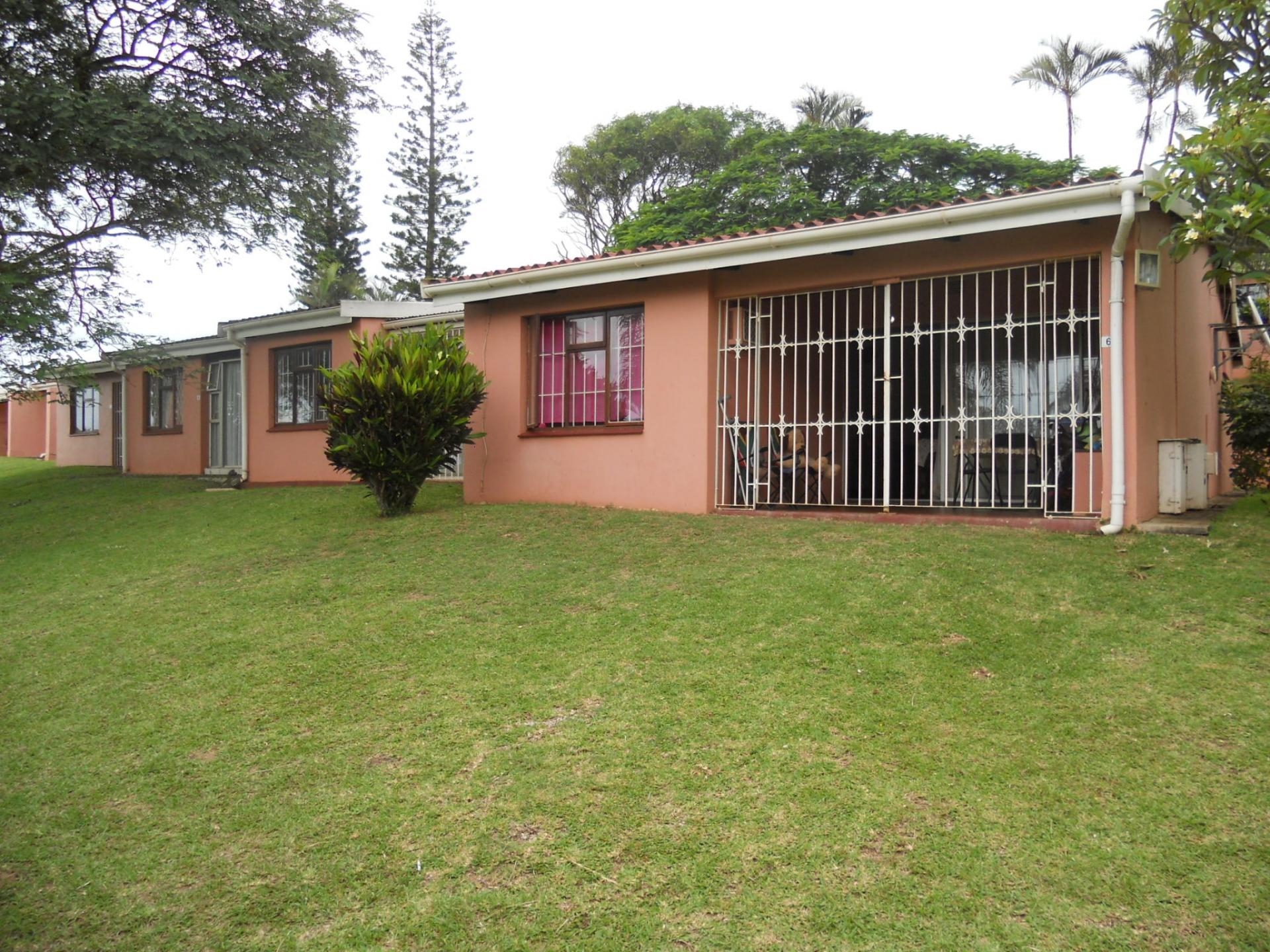 Front View of property in Port Edward