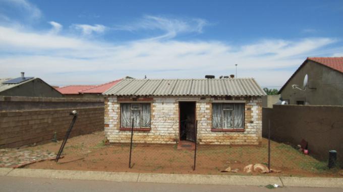 Standard Bank SIE Sale In Execution 2 Bedroom House for Sale in Mofolo North - MR124282