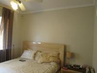 Main Bedroom - 10 square meters of property in Lenasia South
