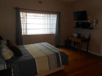 Bed Room 2 - 21 square meters of property in Dalview