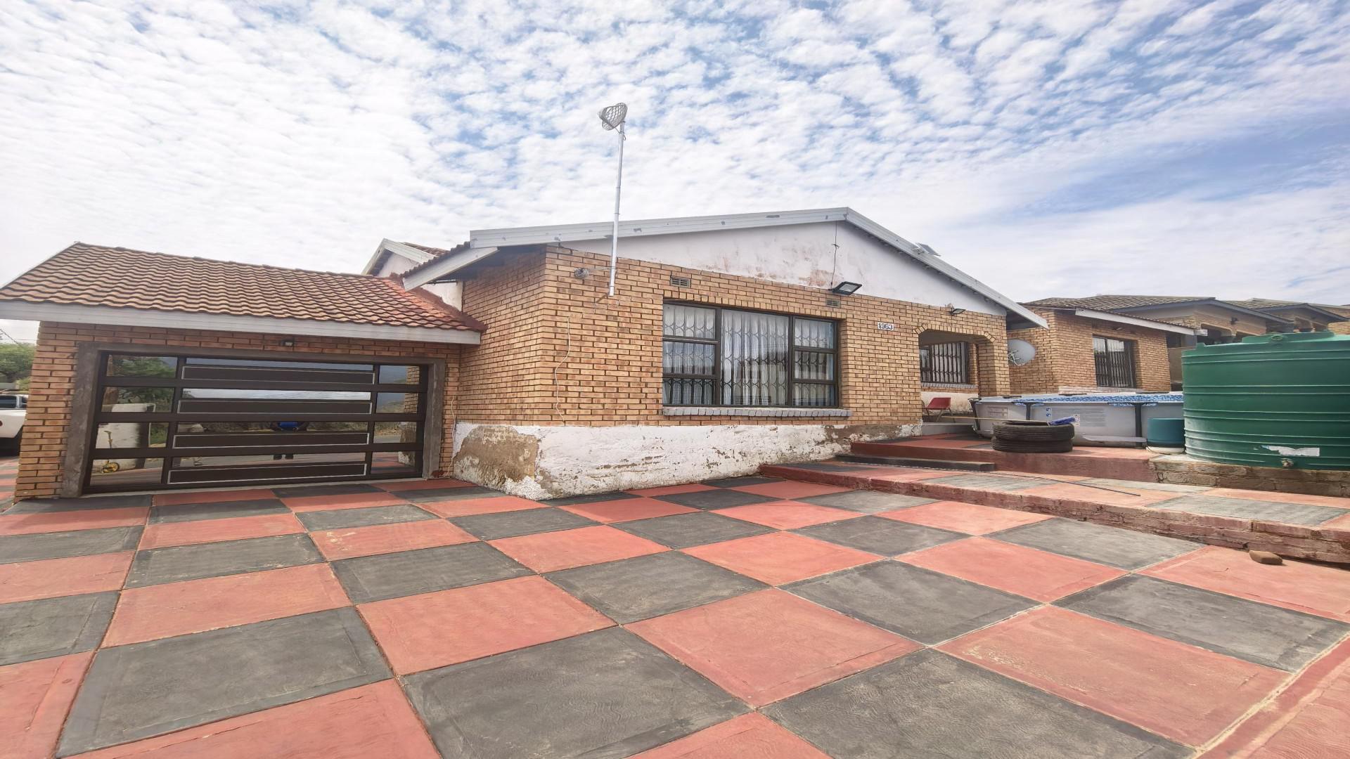 Front View of property in Makhado (Louis Trichard)