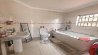 Bathroom 2 of property in Makhado (Louis Trichard)