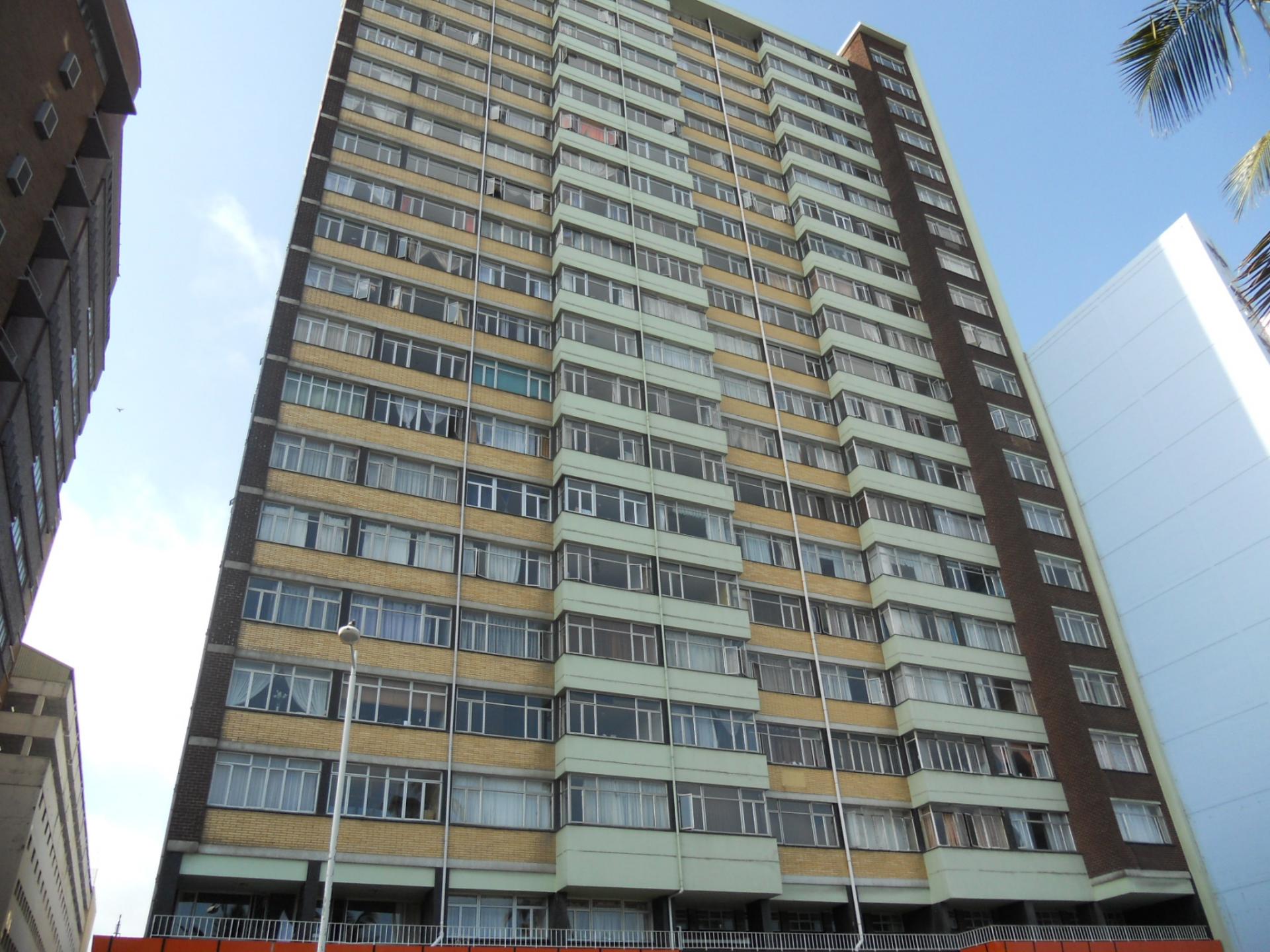 Front View of property in Durban Central