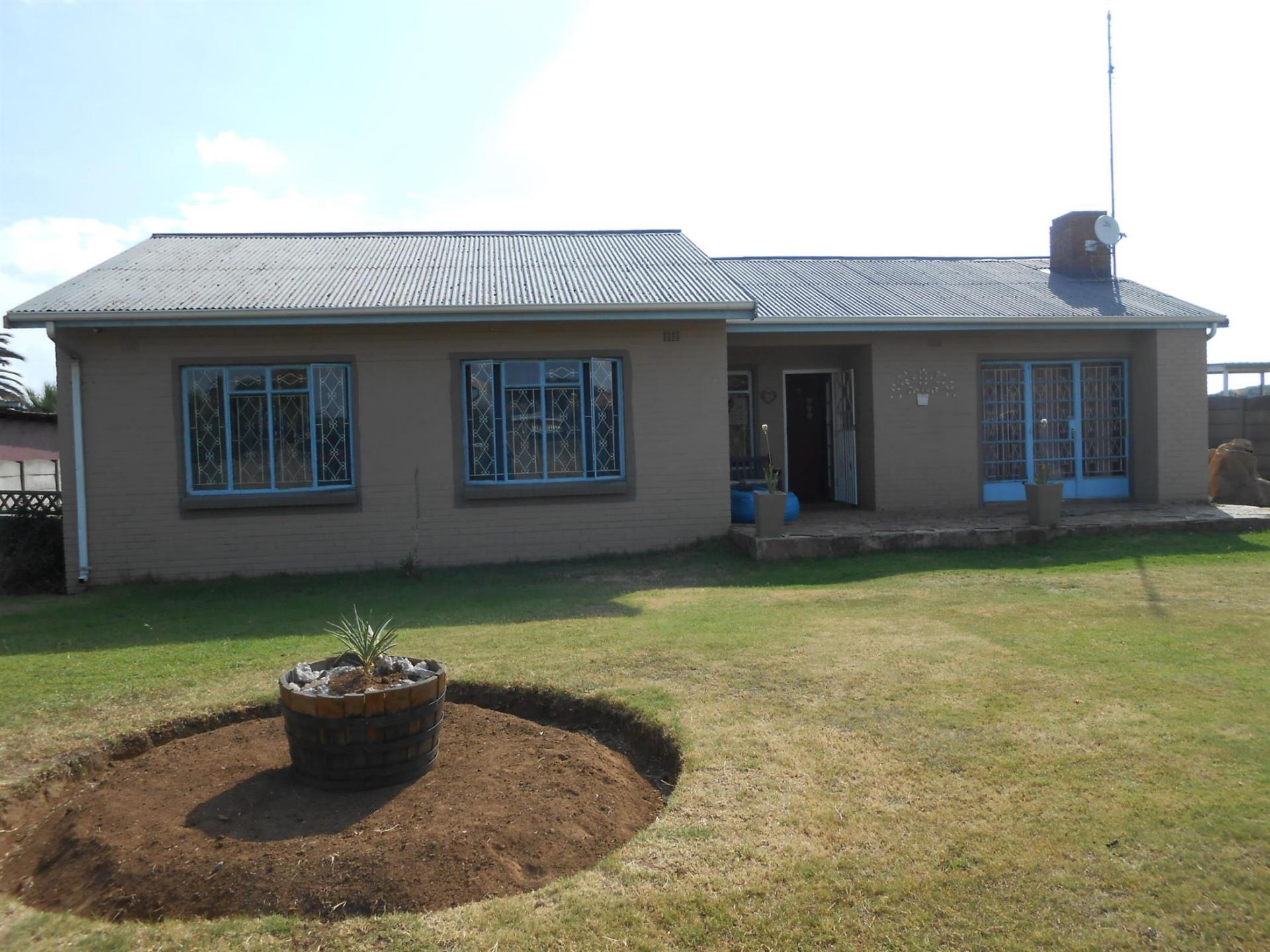 Front View of property in Casseldale