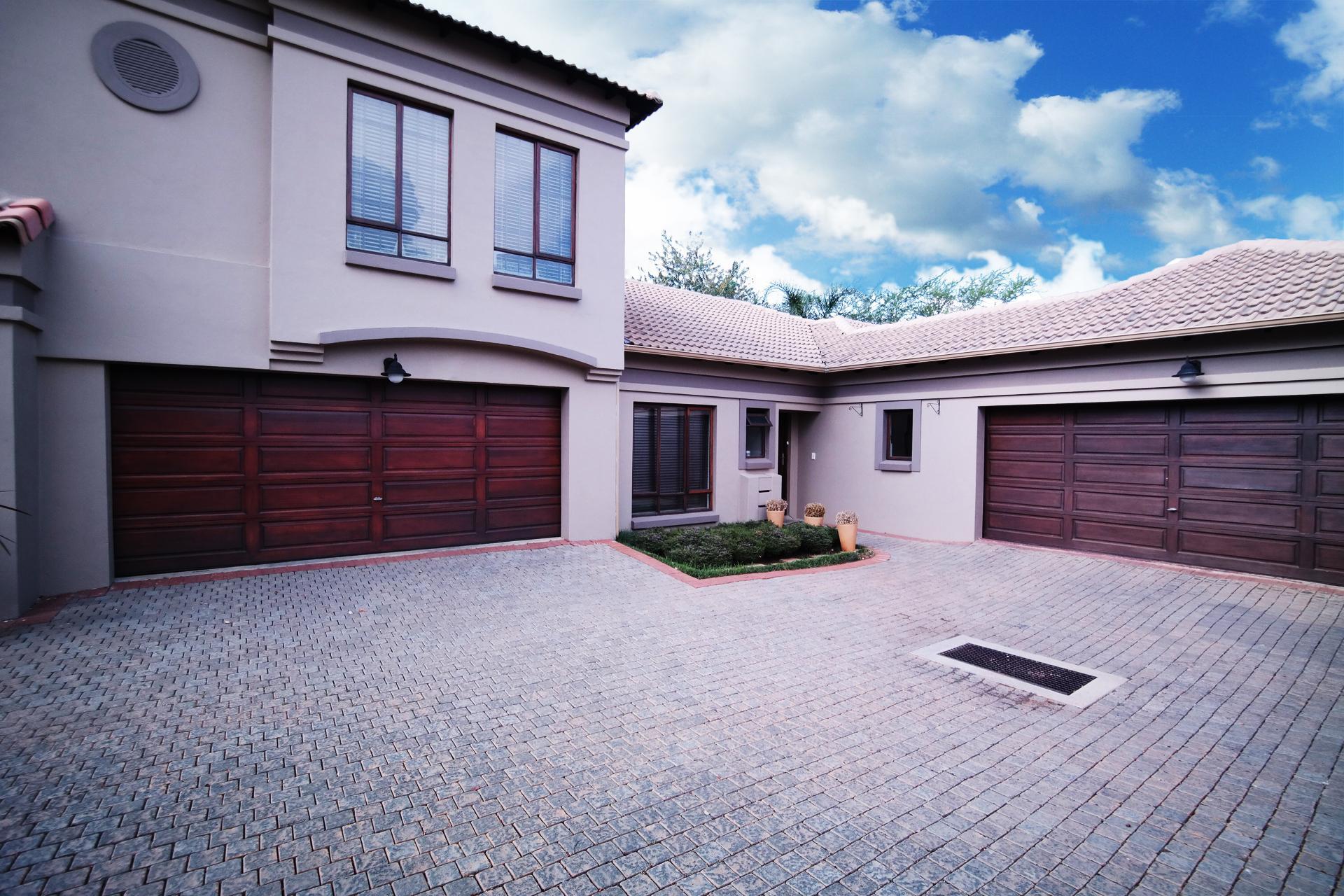 Front View of property in Boardwalk Manor Estate