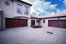 Front View of property in Boardwalk Manor Estate