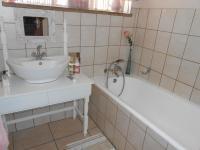 Bathroom 1 - 5 square meters of property in Sundra