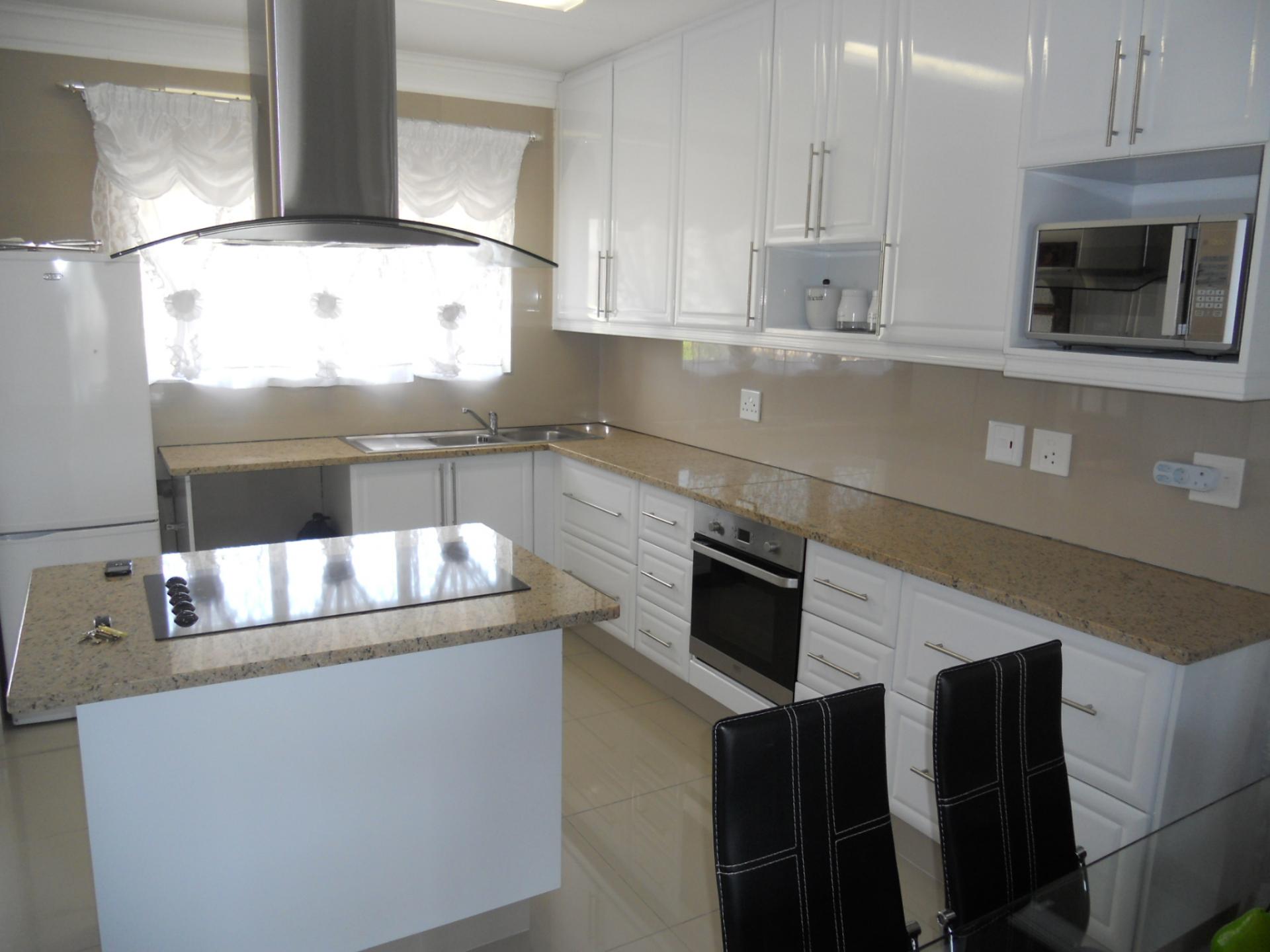 Kitchen - 15 square meters of property in Margate