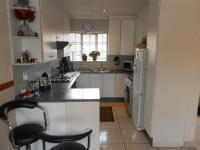 Kitchen - 8 square meters of property in Norkem park
