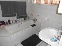 Main Bathroom - 8 square meters of property in Noycedale