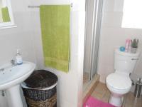 Main Bathroom - 3 square meters of property in Elspark