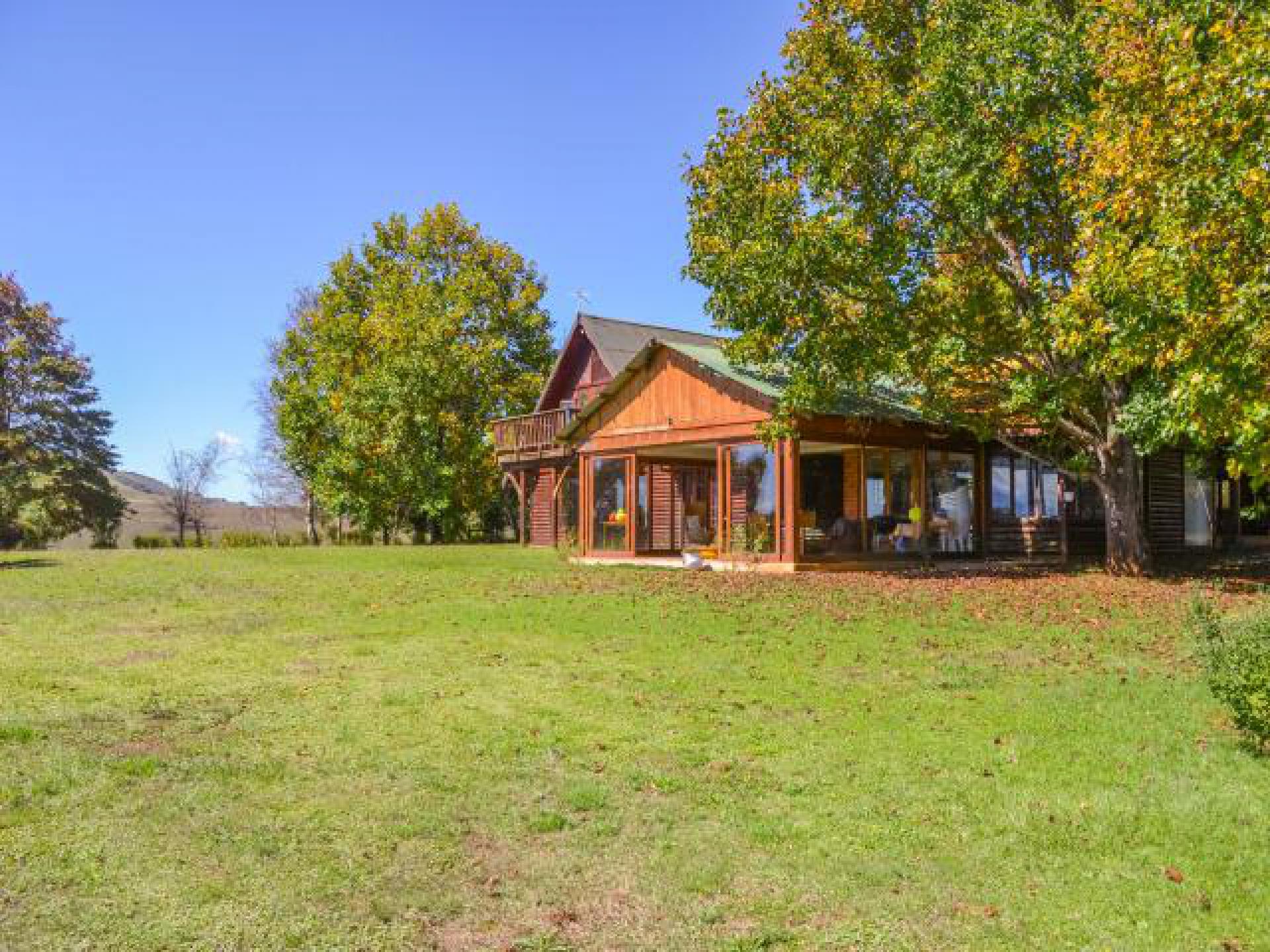 Front View of property in Underberg