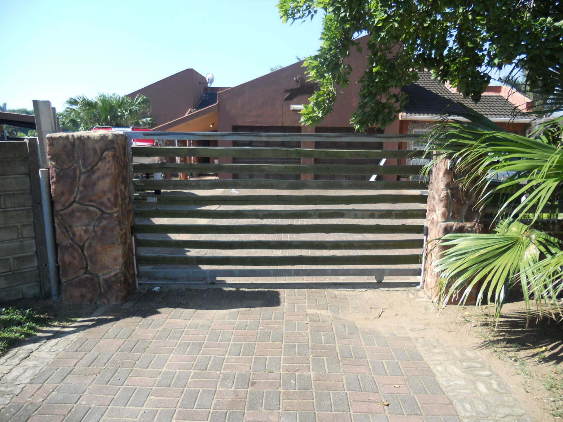 Front View of property in Richards Bay