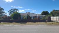 Front View of property in Lorraine
