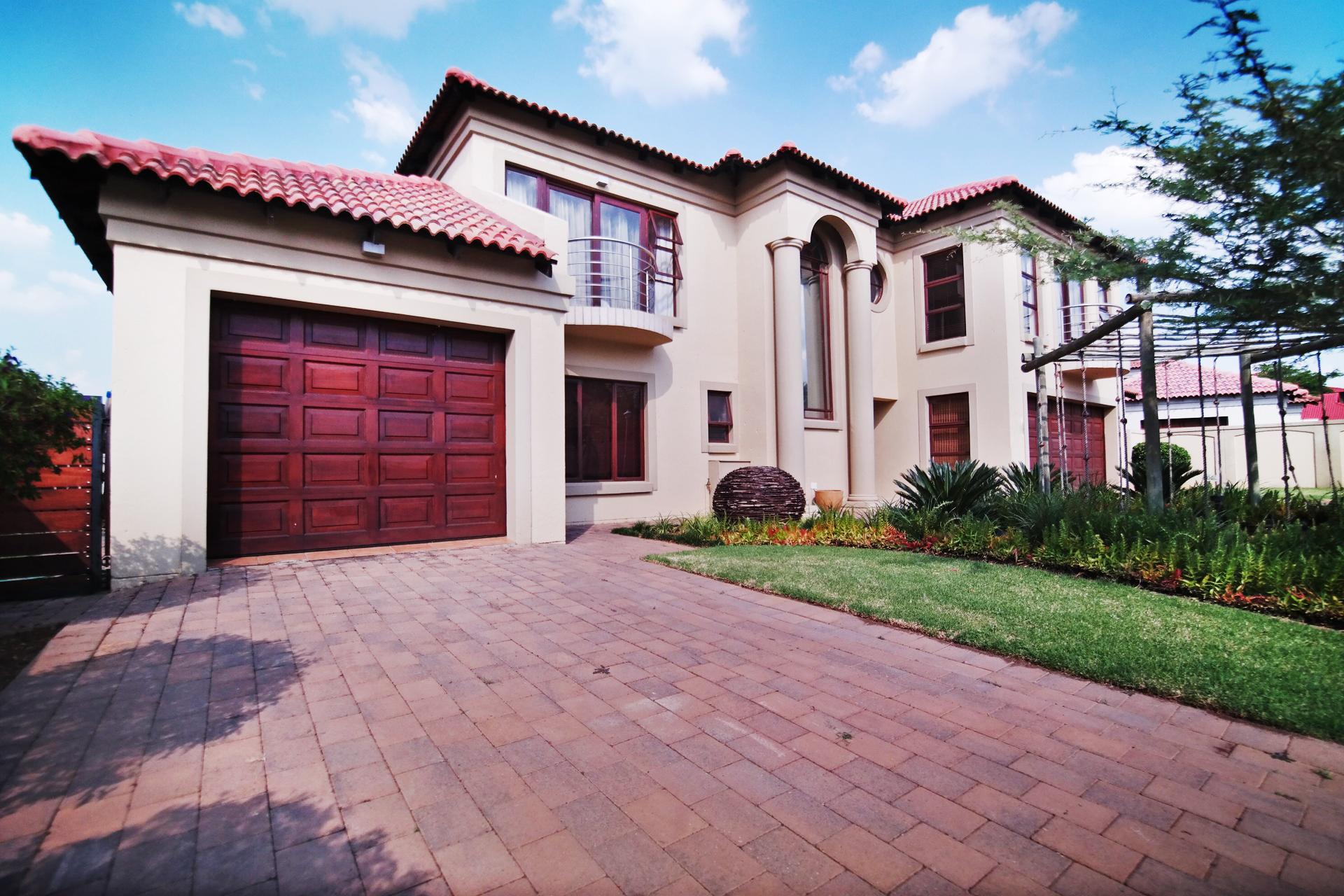 Front View of property in Silver Stream Estate