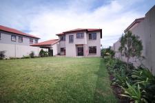 Front View of property in Willow Acres Estate