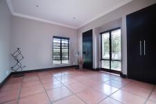 Bed Room 1 - 32 square meters of property in Silver Lakes Golf Estate