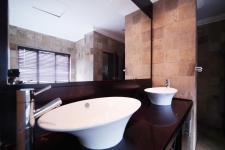 Main Bathroom of property in Silver Lakes Golf Estate