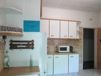 Kitchen - 14 square meters of property in Vanderbijlpark
