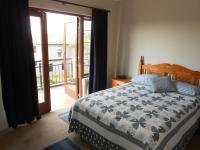 Bed Room 1 - 8 square meters of property in Greenstone Hill