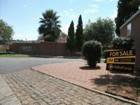 2 Bedroom 1 Bathroom Flat/Apartment for Sale for sale in Roodepoort West