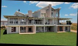 2 Bedroom 1 Bathroom Cluster for Sale for sale in Vaalmarina