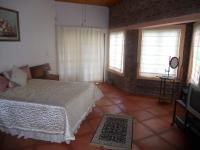 Main Bedroom - 31 square meters of property in Trafalgar