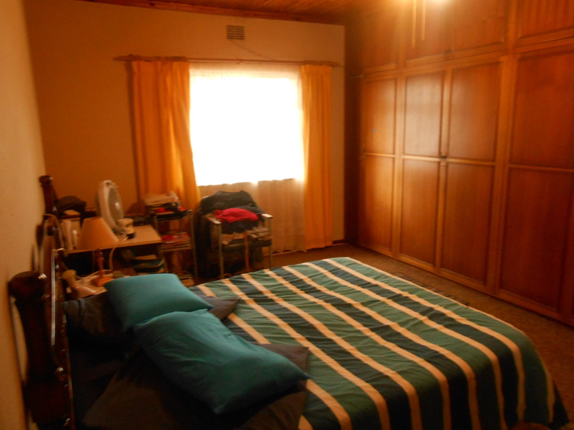 Main Bedroom - 28 square meters of property in Akasia