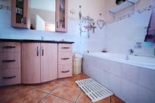 Main Bathroom - 9 square meters of property in Boardwalk Meander Estate