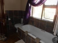 Bathroom 3+ - 20 square meters of property in Selcourt