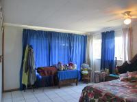 Main Bedroom - 24 square meters of property in Buyscelia AH
