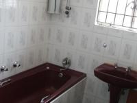 Bathroom 1 - 5 square meters of property in Lenasia South