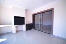 Patio - 57 square meters of property in Willow Acres Estate