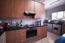 Kitchen - 11 square meters of property in The Wilds Estate