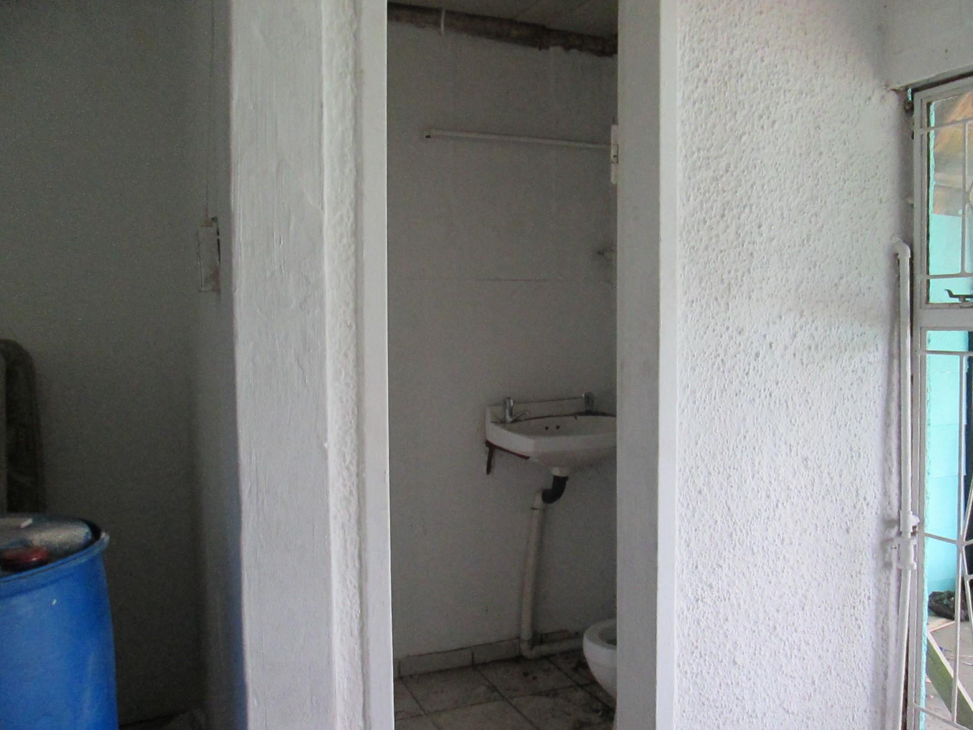 Spaces - 9 square meters of property in Vanderbijlpark