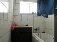 Main Bathroom - 9 square meters of property in Vanderbijlpark