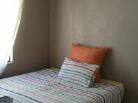 Bed Room 1 - 14 square meters of property in Cosmo City