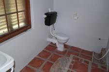 Bathroom 2 - 5 square meters of property in Worcester